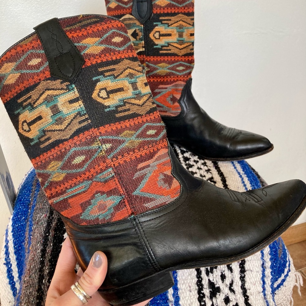 Southwestern Leather Vintage Cowgirl Boots